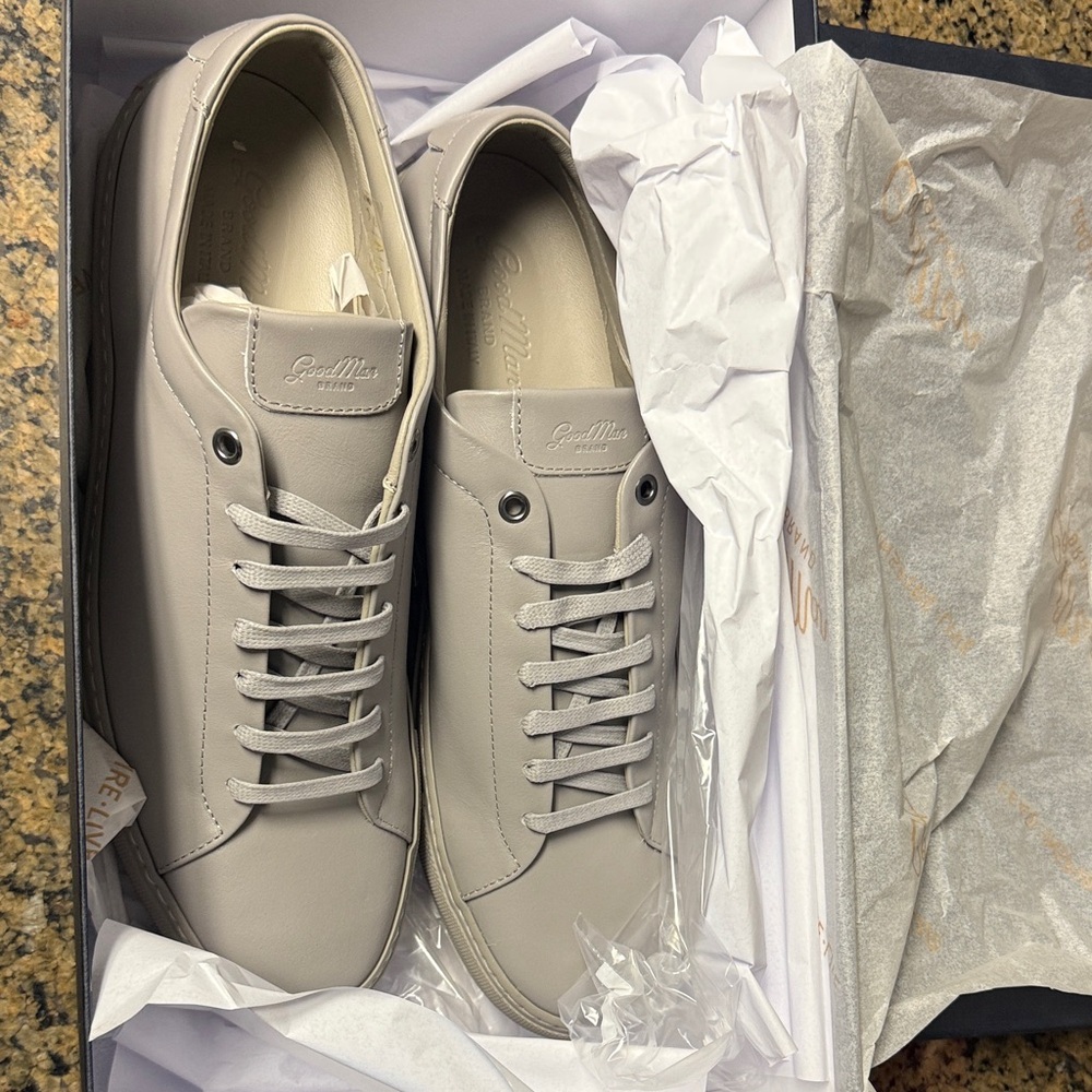 Good Man Brand Light Gray Sneakers